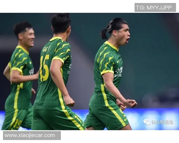 成都网球队以81分领跑大师赛积分榜展现强劲实力 成都网球队以81分领跑大师赛积分榜展现强劲实力